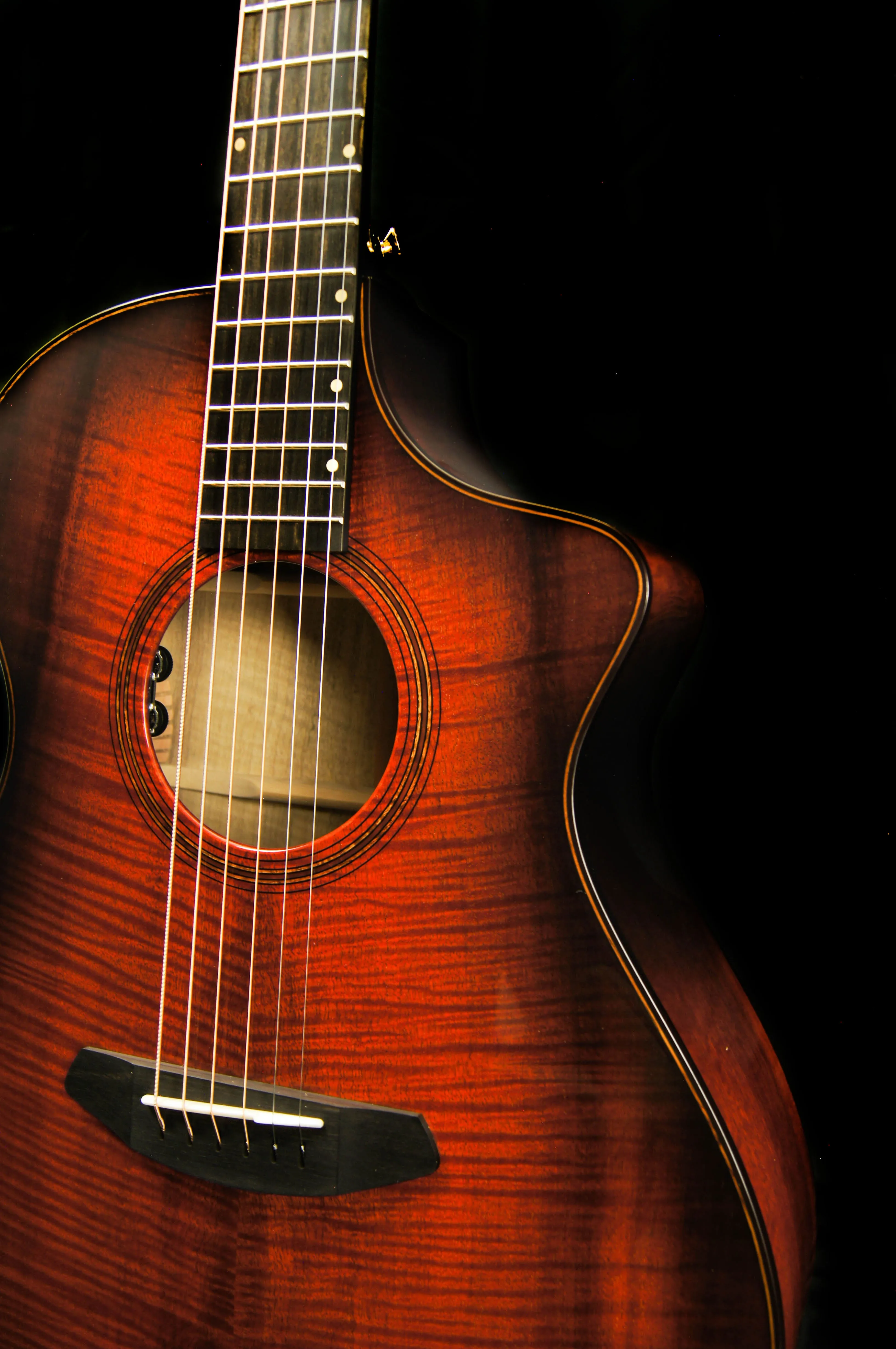 Breedlove Oregon Concert CE Sunset Burst Acoustic Electric Guitar - Includes Case