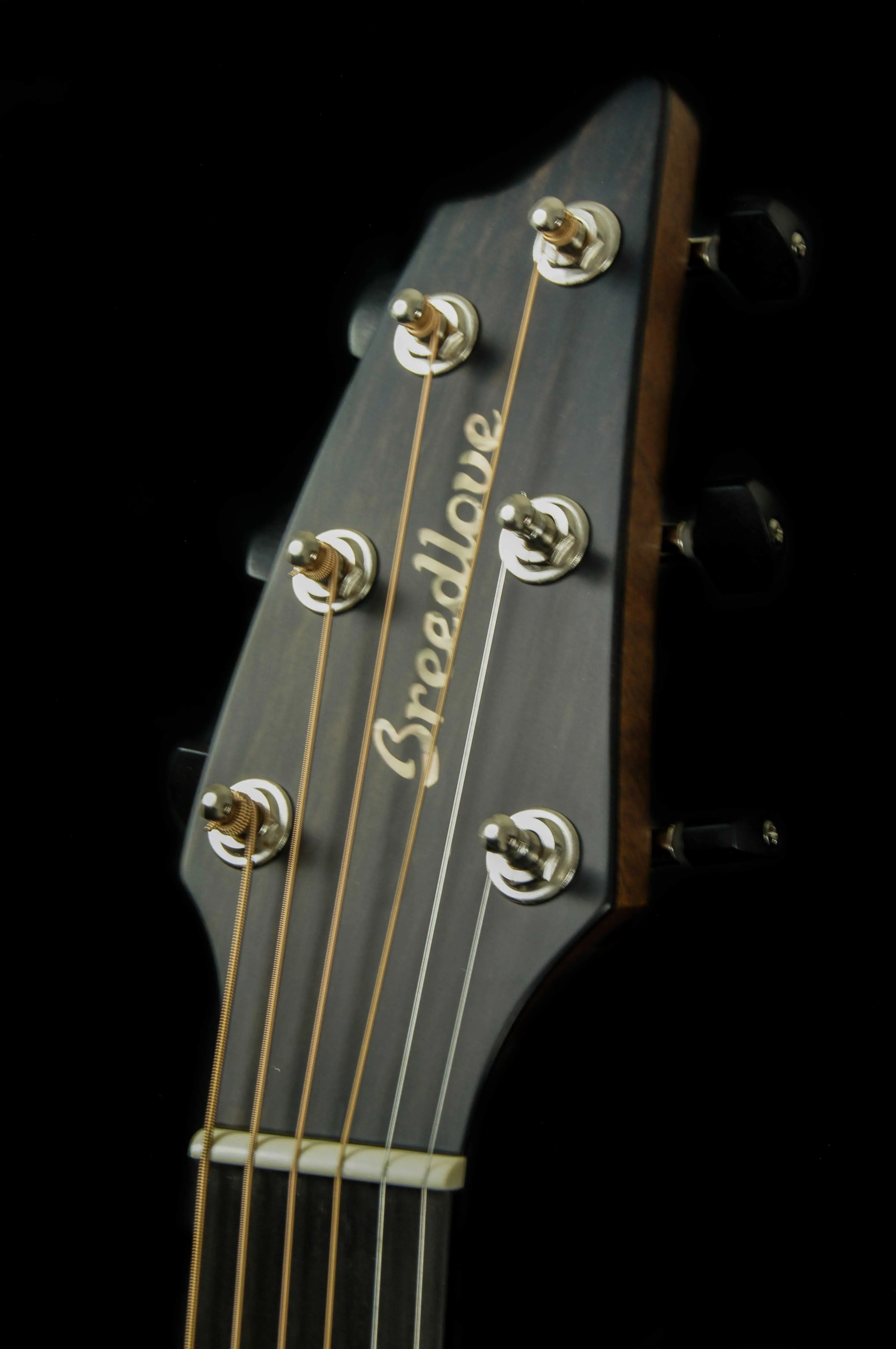 Breedlove Premier Concert Copper CE Sitka Spruce/Rosewood Acoustic Electric Guitar - Includes Case