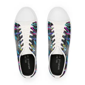 Veronica Victoriana van Victorious. - low top